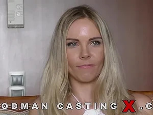 Florane Russell casting