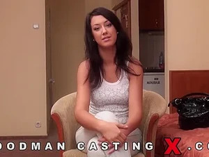 Lindsey Olsen casting