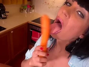 Valentina Ricci in Carrot & Cucumber: Busty Babe Fucks Veggies in VR Porn