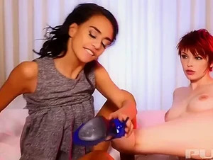 Bree Daniels and Janice Griffith lick each others pussies