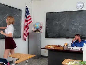 Iggy Amore in The Teachers Pet